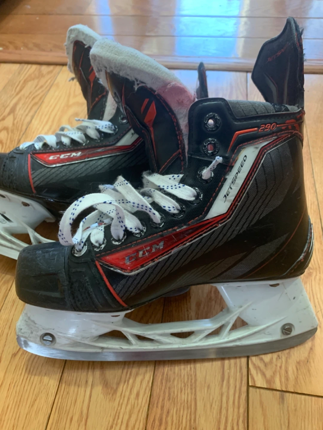 CCM JetSpeed 290 Ice Hockey Skates - Size US 4