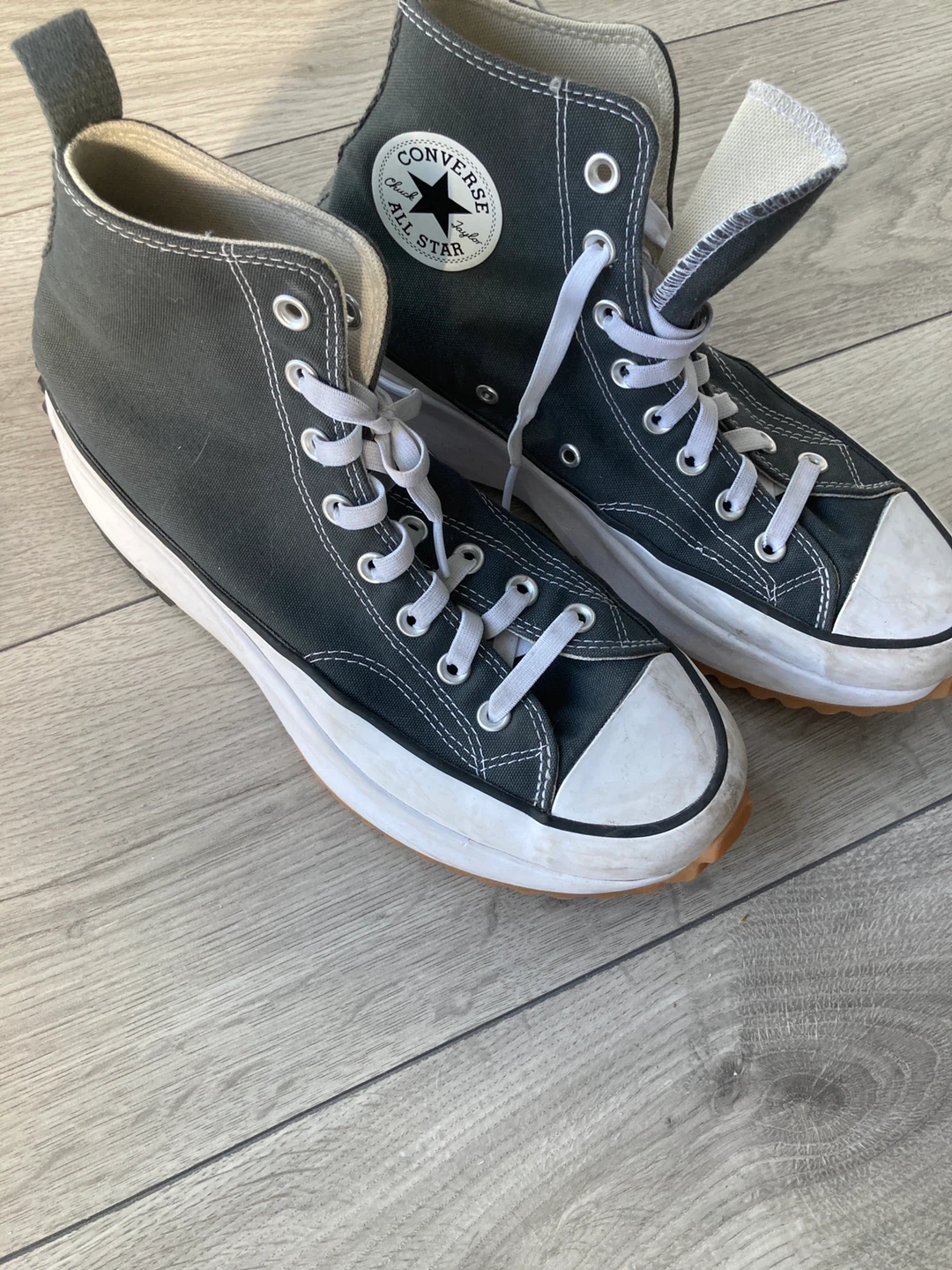 Converse Run Star Hike High Top - Size 9.5