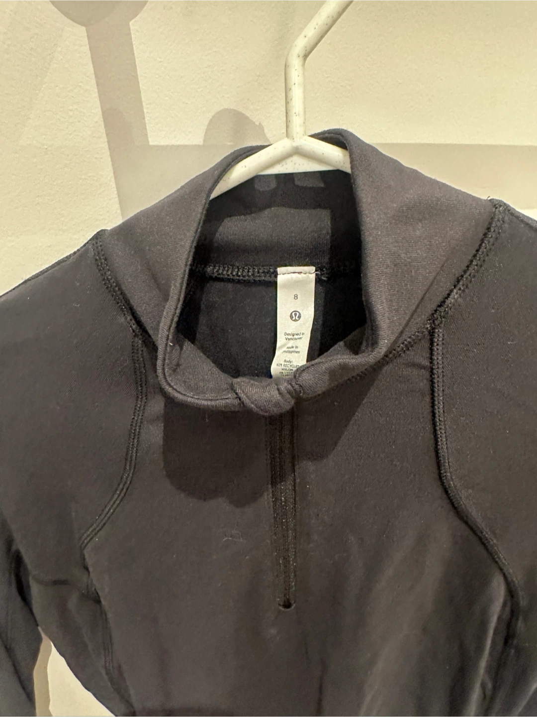 Lululemon It's Rulu Run Cropped 1/2 Zip Black Size 8 - photo 3