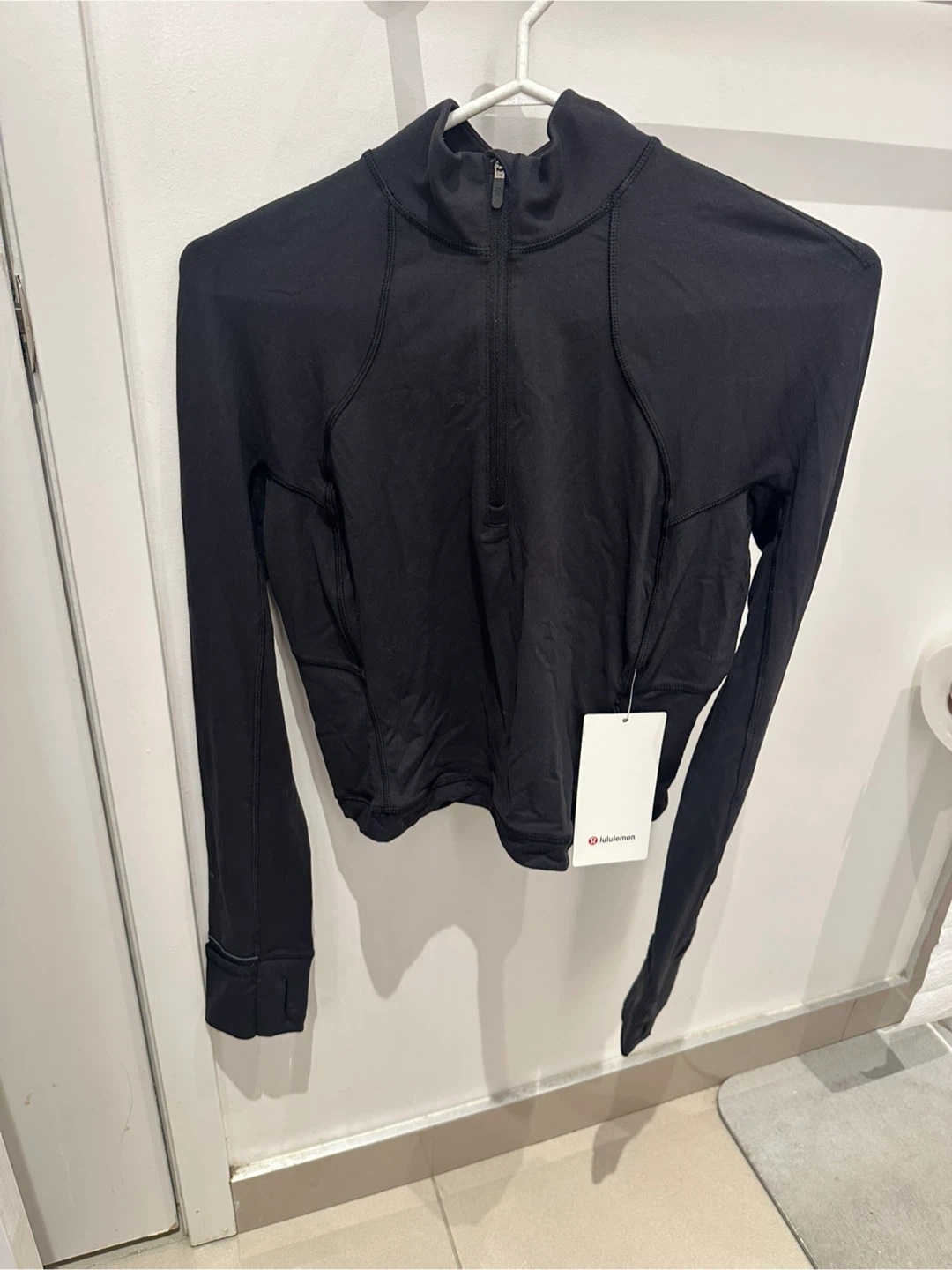 Lululemon It's Rulu Run Cropped 1/2 Zip Black Size 8