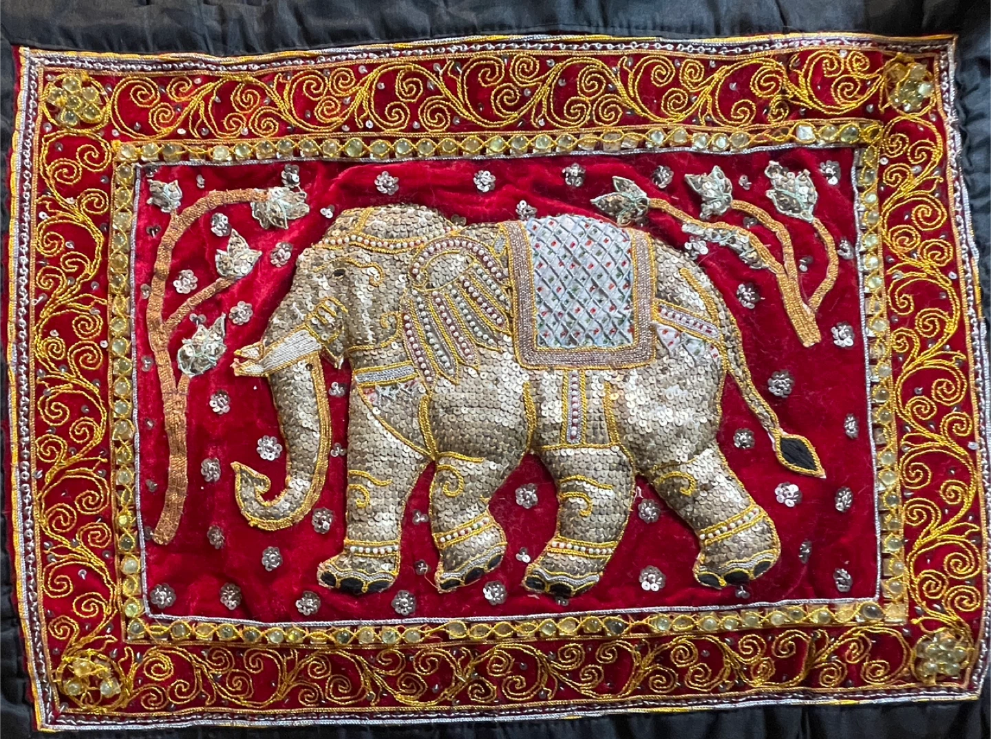 3 Handmade Thai wall hangings & 1 pillow - photo 2