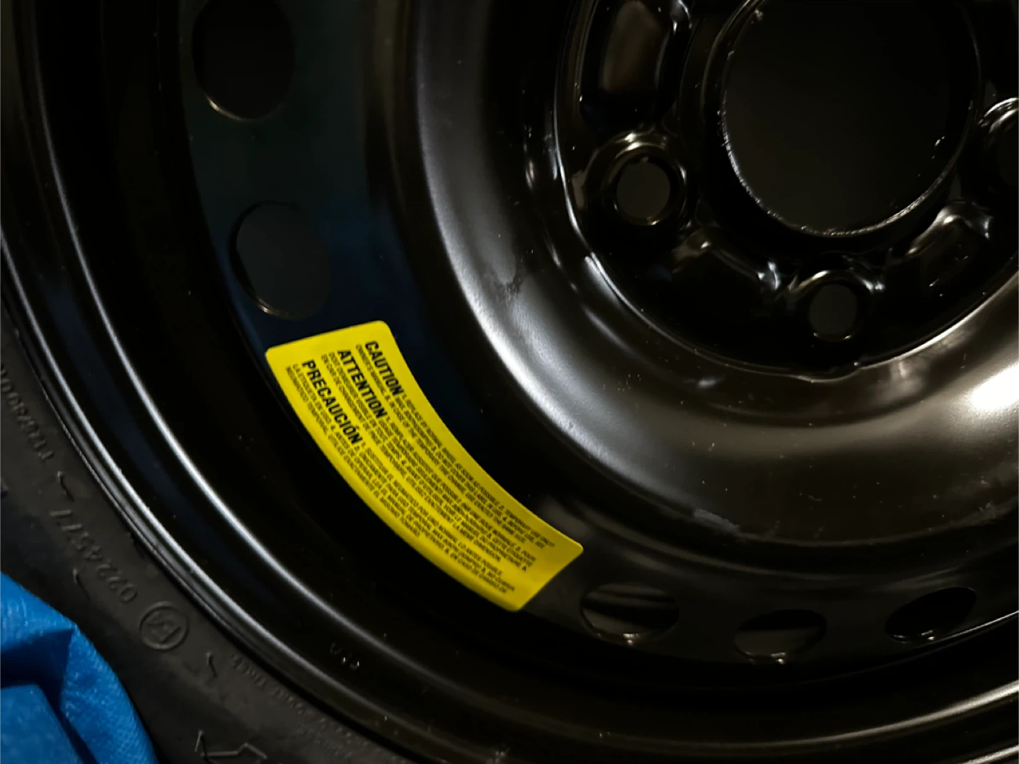 Hankook Spare Tire and rim - T125/80D16 97M - photo 4