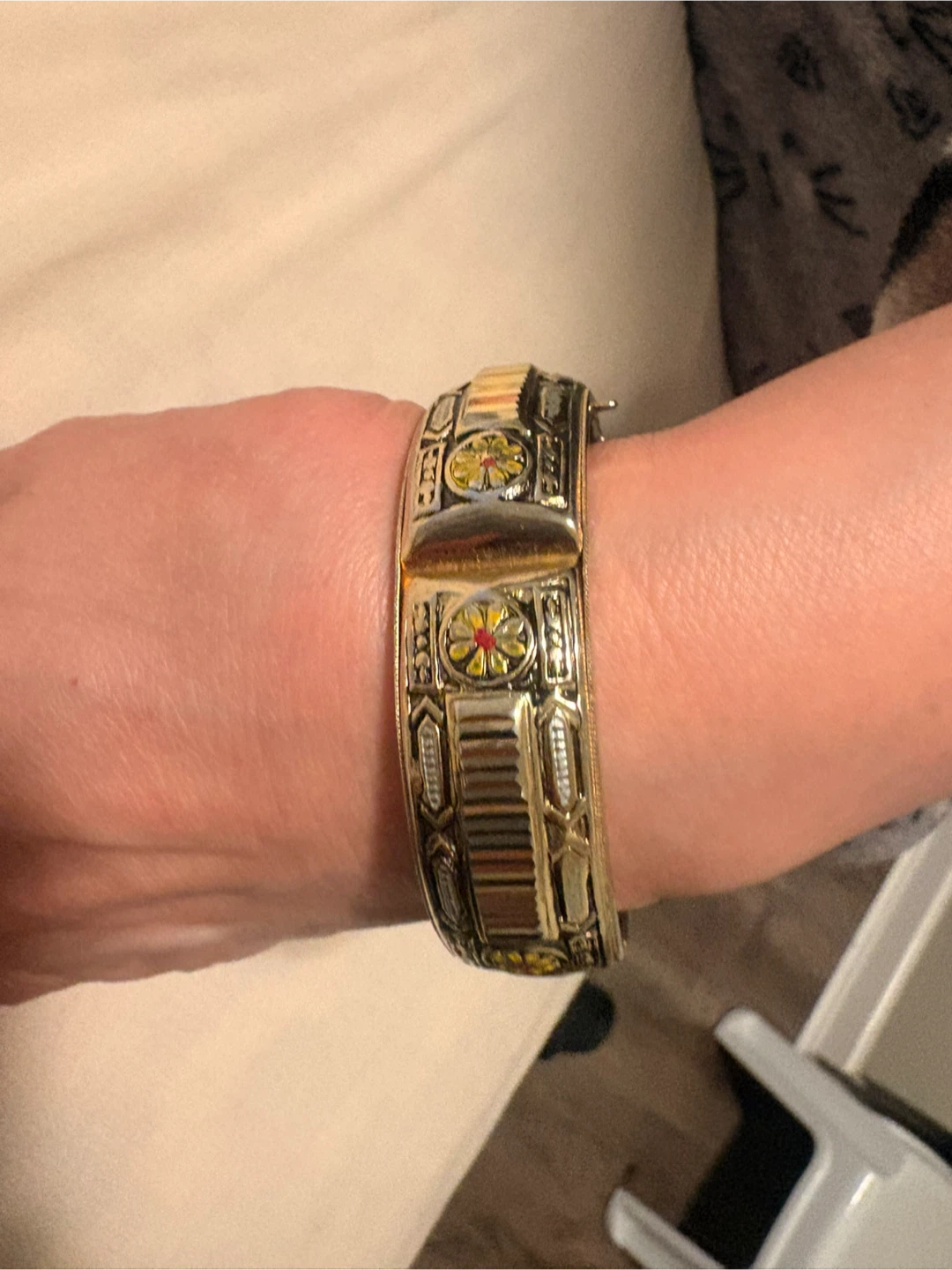 Italian Gold Tone Bangle Bracelet