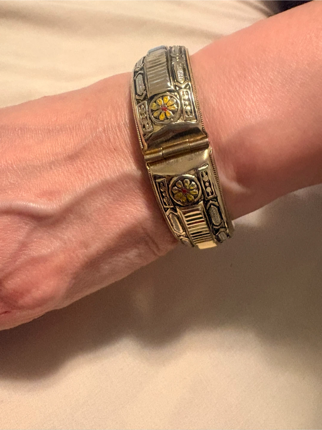 Italian Gold Tone Bangle Bracelet - photo 2