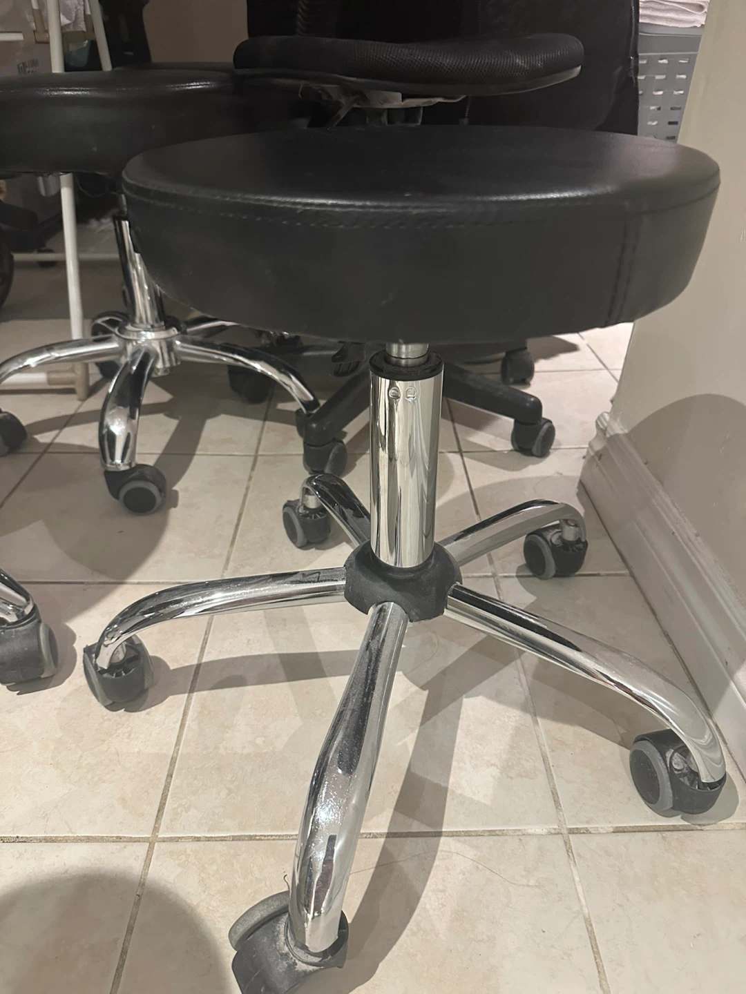 Adjustable Swivel Stool - Black - photo 4