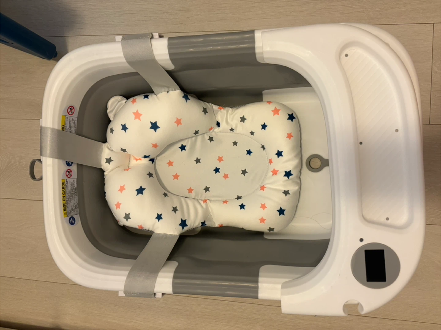 Baby Bathtub with Bath Support Cushion and thermometer