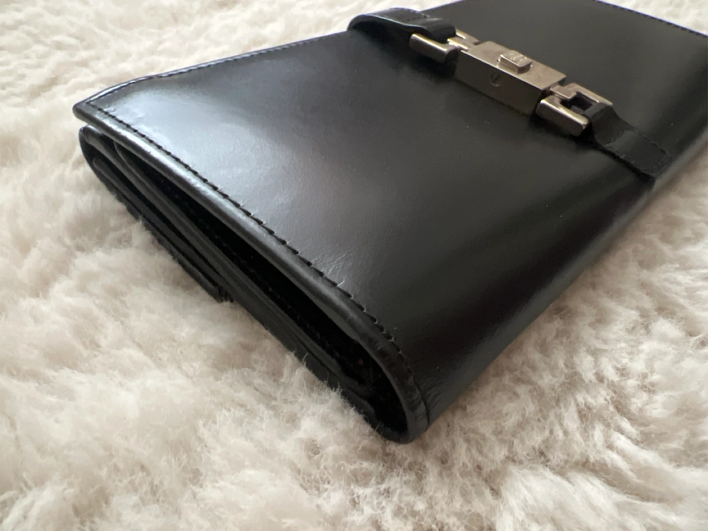 Authentic Gucci Jackie Black Leather Wallet - photo 3