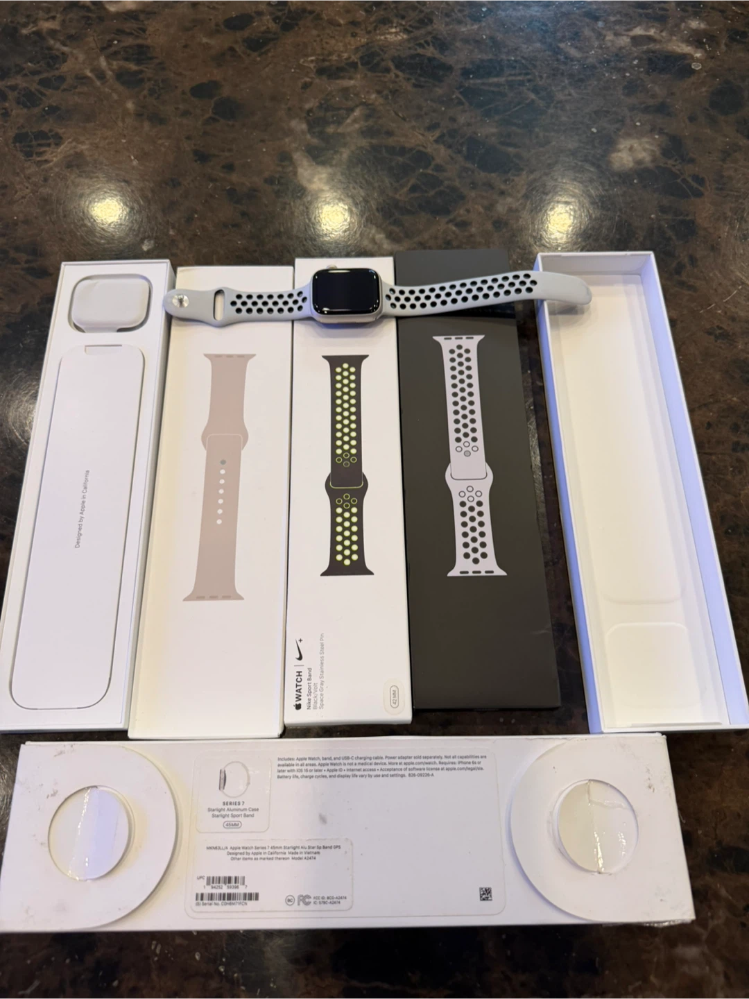 New Apple Watch Series 7 Nike Edition 45mm - photo 5