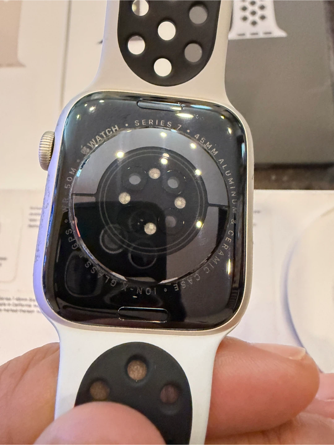New Apple Watch Series 7 Nike Edition 45mm - photo 3