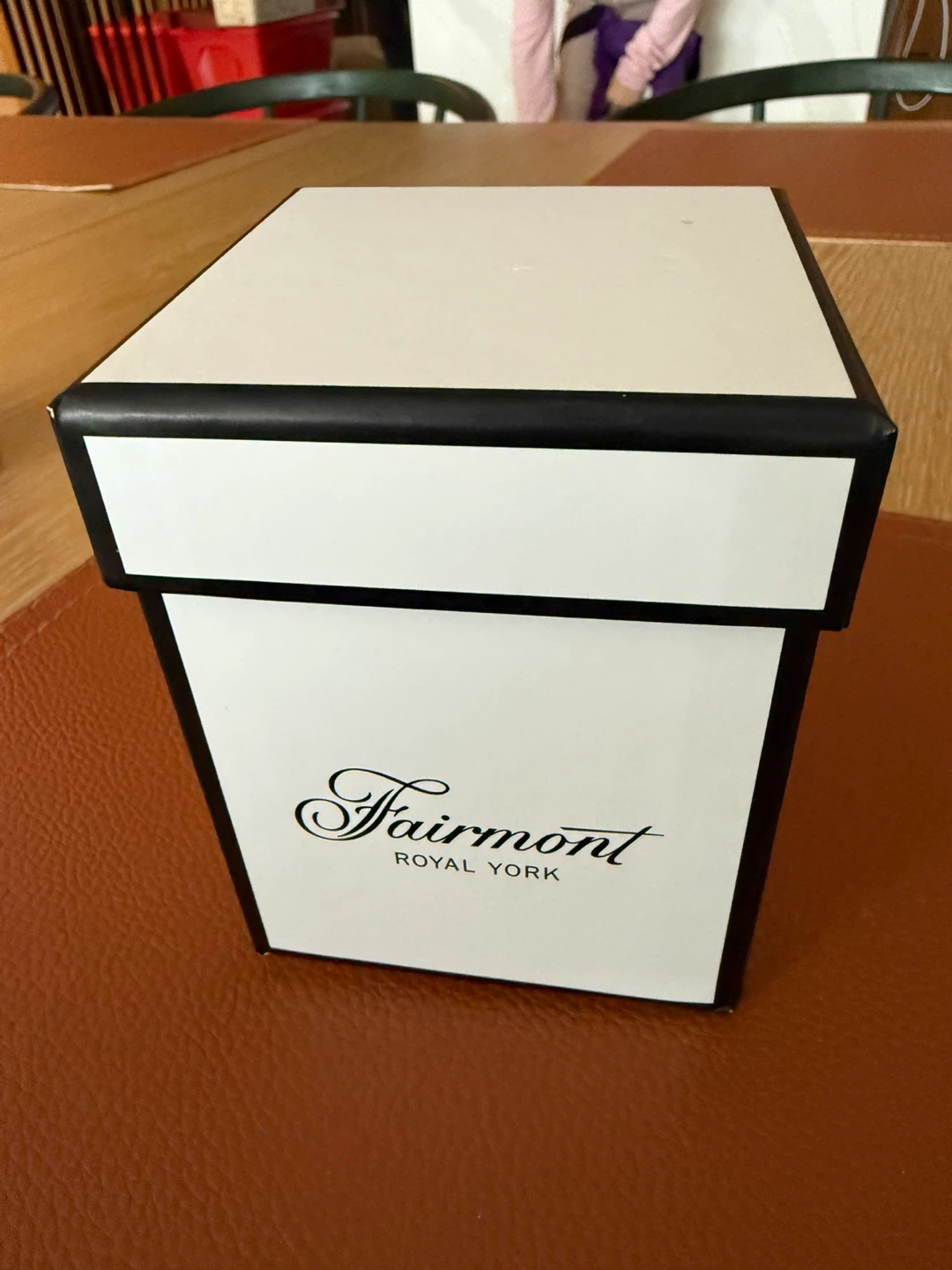Fairmont Royal York Ornament - photo 2
