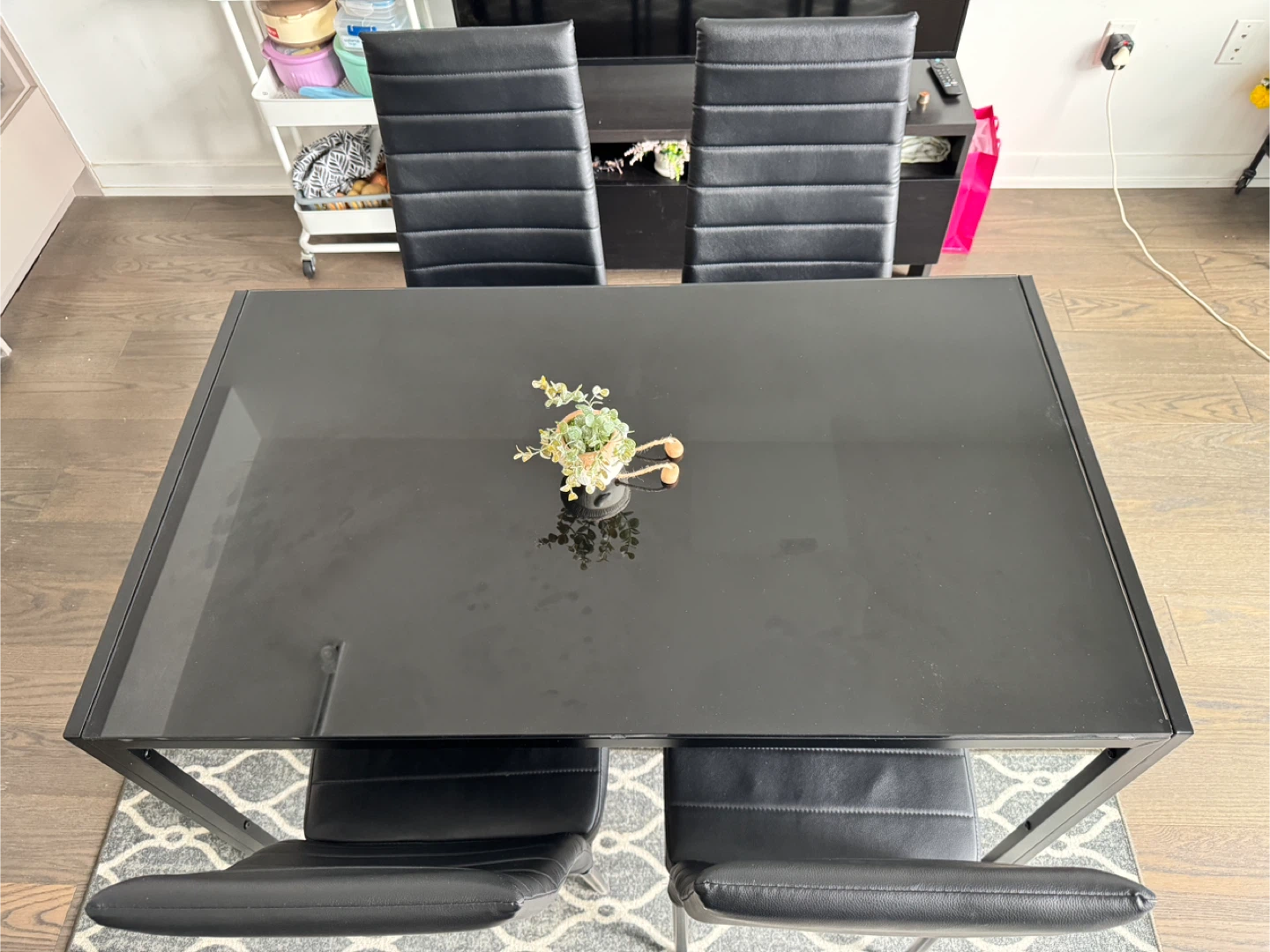 Dining table - photo 3