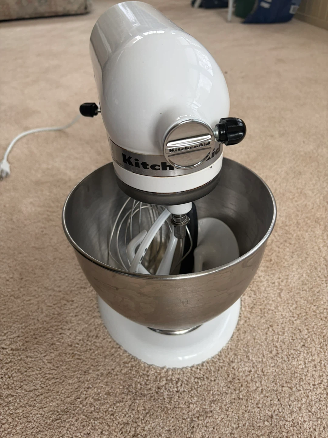 KitchenAid Classic Stand Mixer + Bowl & Attachments – Very Quiet - photo 2