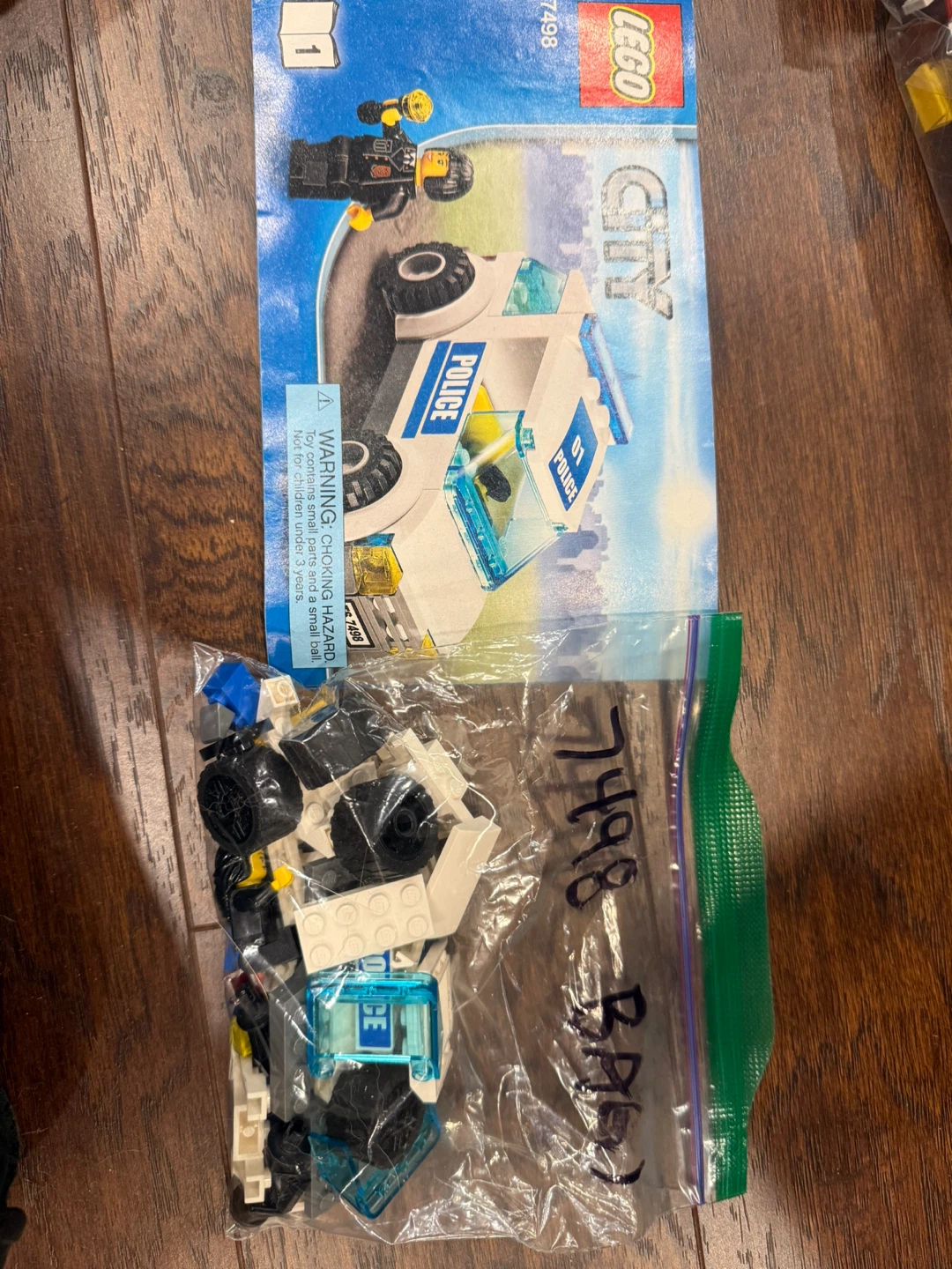 LEGO City Police Station 7498