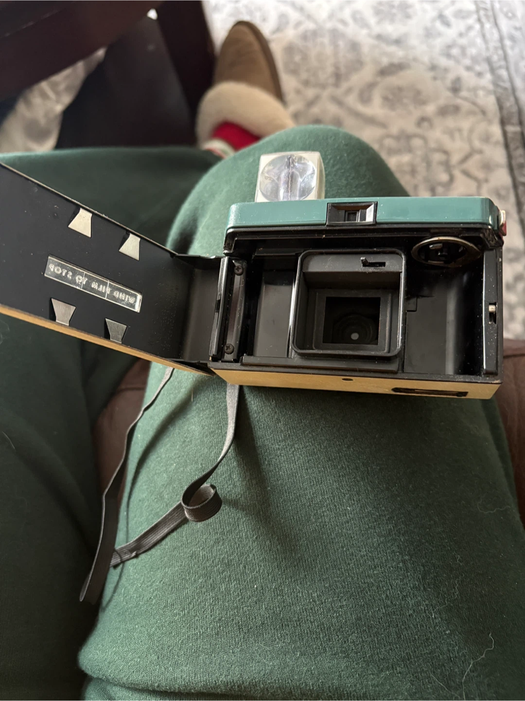 Kodak Hawkeye Instamatic R4 Camera - photo 2