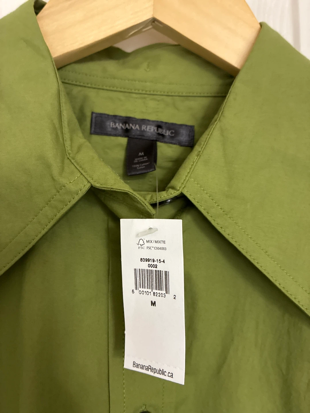 New w tags Banana Republic Green Cropped Shirt - Size M - photo 2