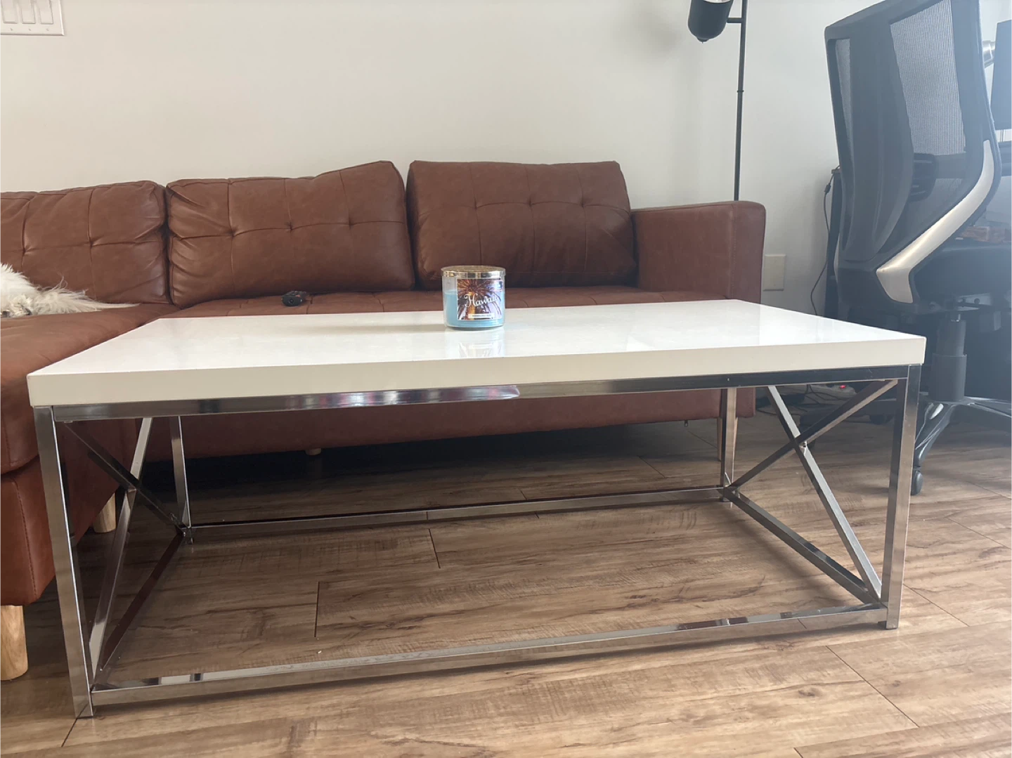 White & Chrome Coffee Table - photo 3