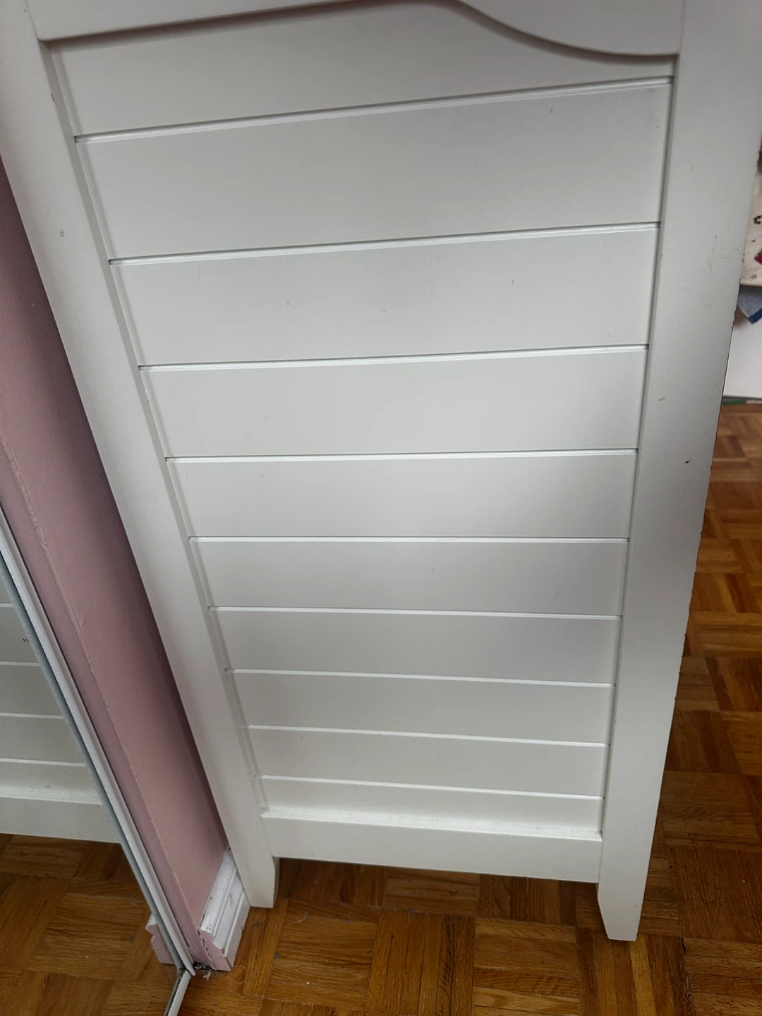 White Changing Table with Baskets - photo 2
