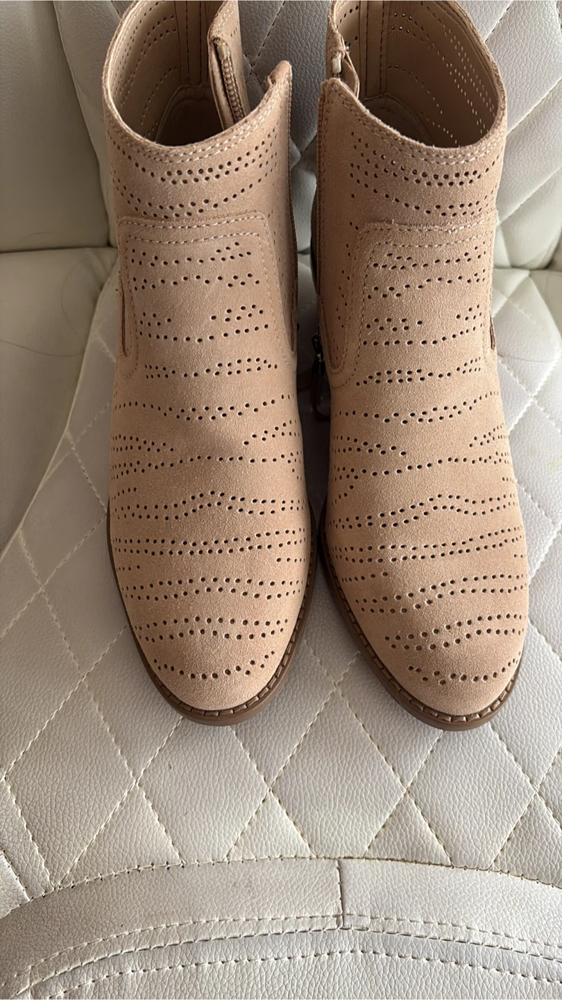 1.STATE Women's Renna Booties Size 5.5