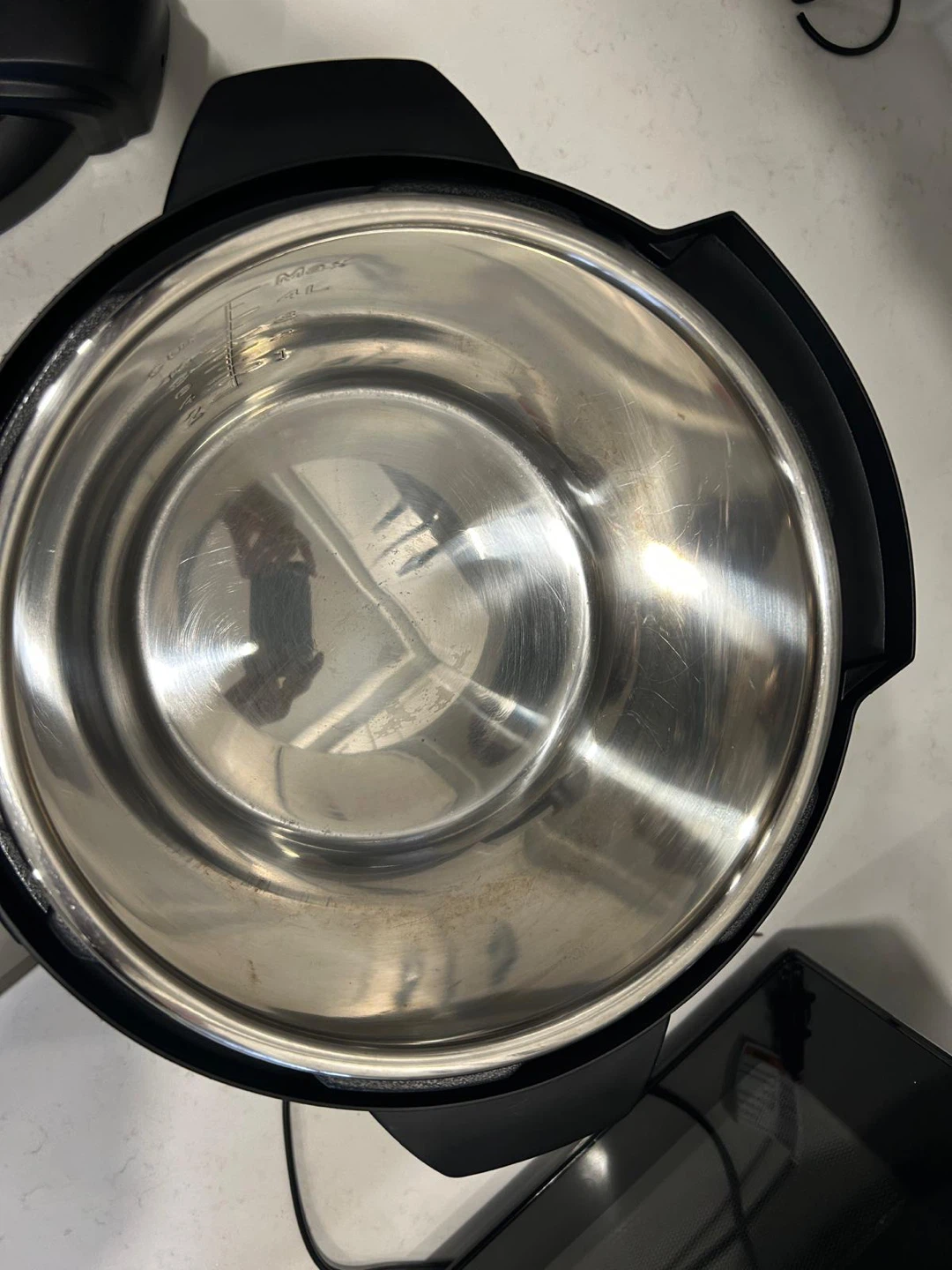 Instant Pot IP-LUX60 V3 6-Quart Electric Pressure Cooker - photo 5