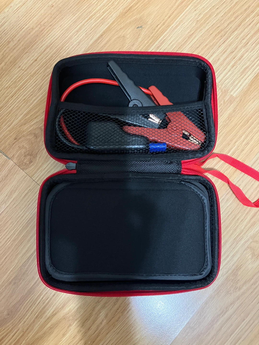 Loftek Portable Jump Starter - photo 2