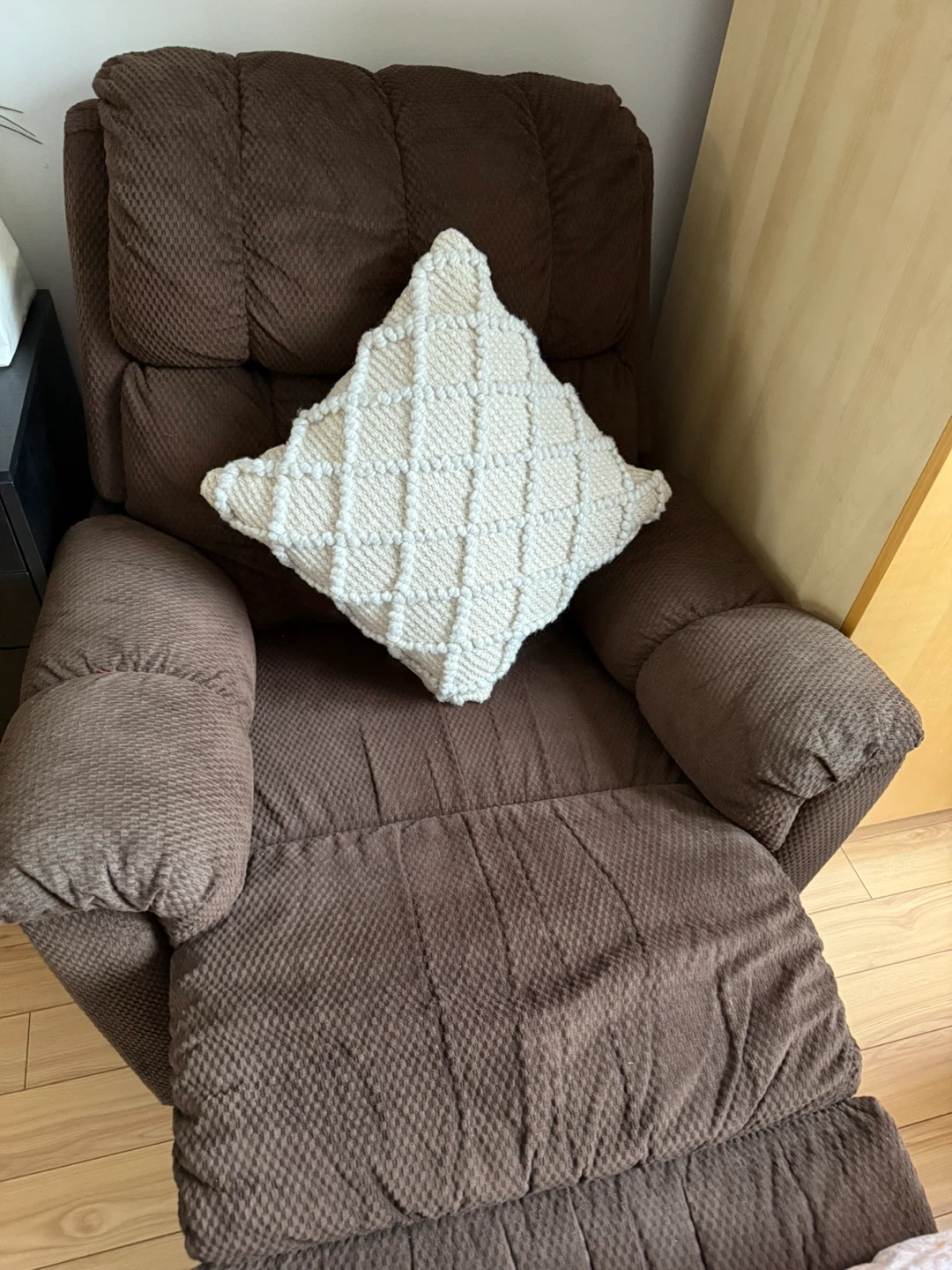 Move out sell - Brown Recliner
