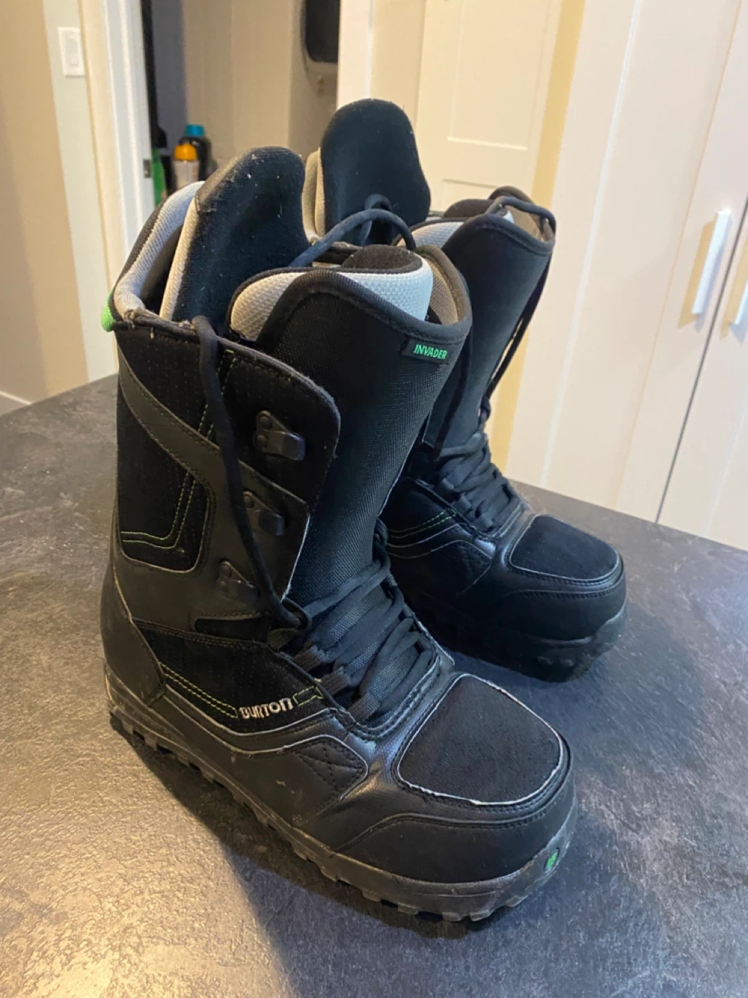 Burton phantom snowboard boots size 11 - photo 2