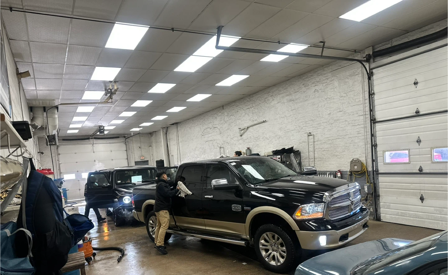 Ram 1500 Laramie Crew Cab Pickup Truck