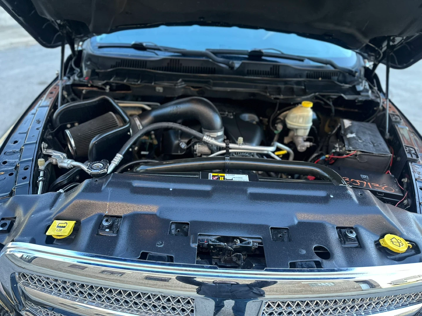 Ram 1500 Laramie Crew Cab Pickup Truck - photo 4