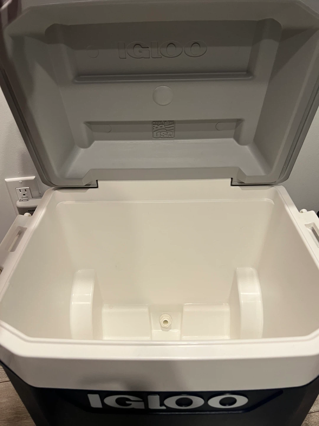 Brand New Igloo Cooler - photo 3