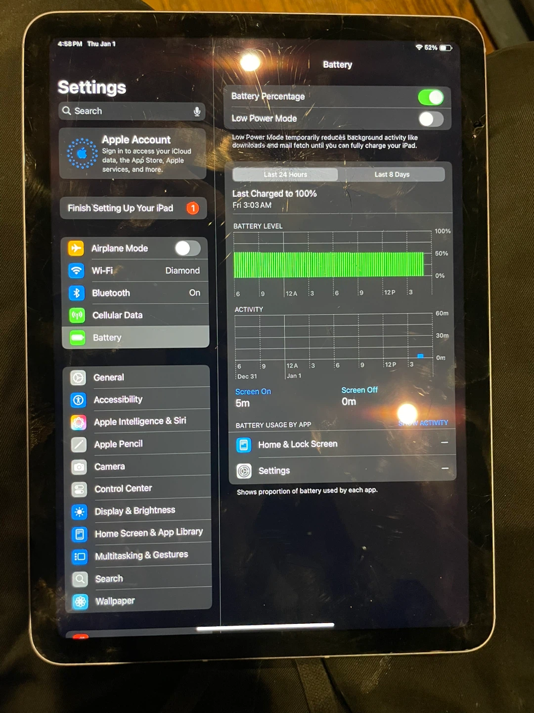iPad Air 5th Gen (Cracked Screen) - photo 2