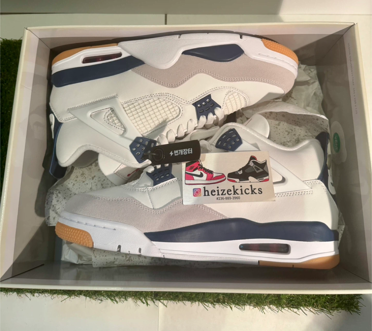 Jordan 4 SB Navy size 10