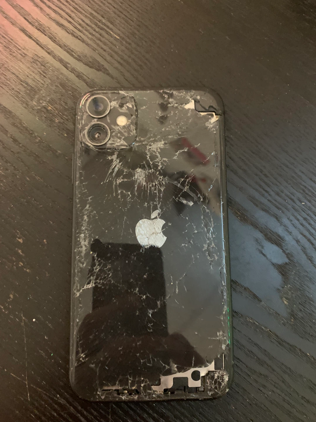 IPhone 11 PARTS PHONE Cracked iPhone