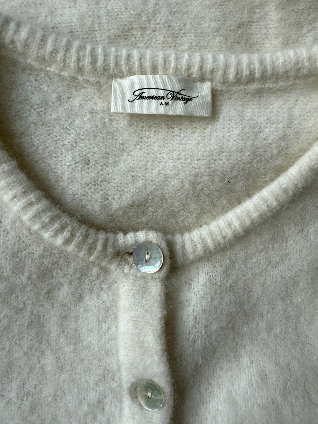 American Vintage Cream Cardigan Size s/m