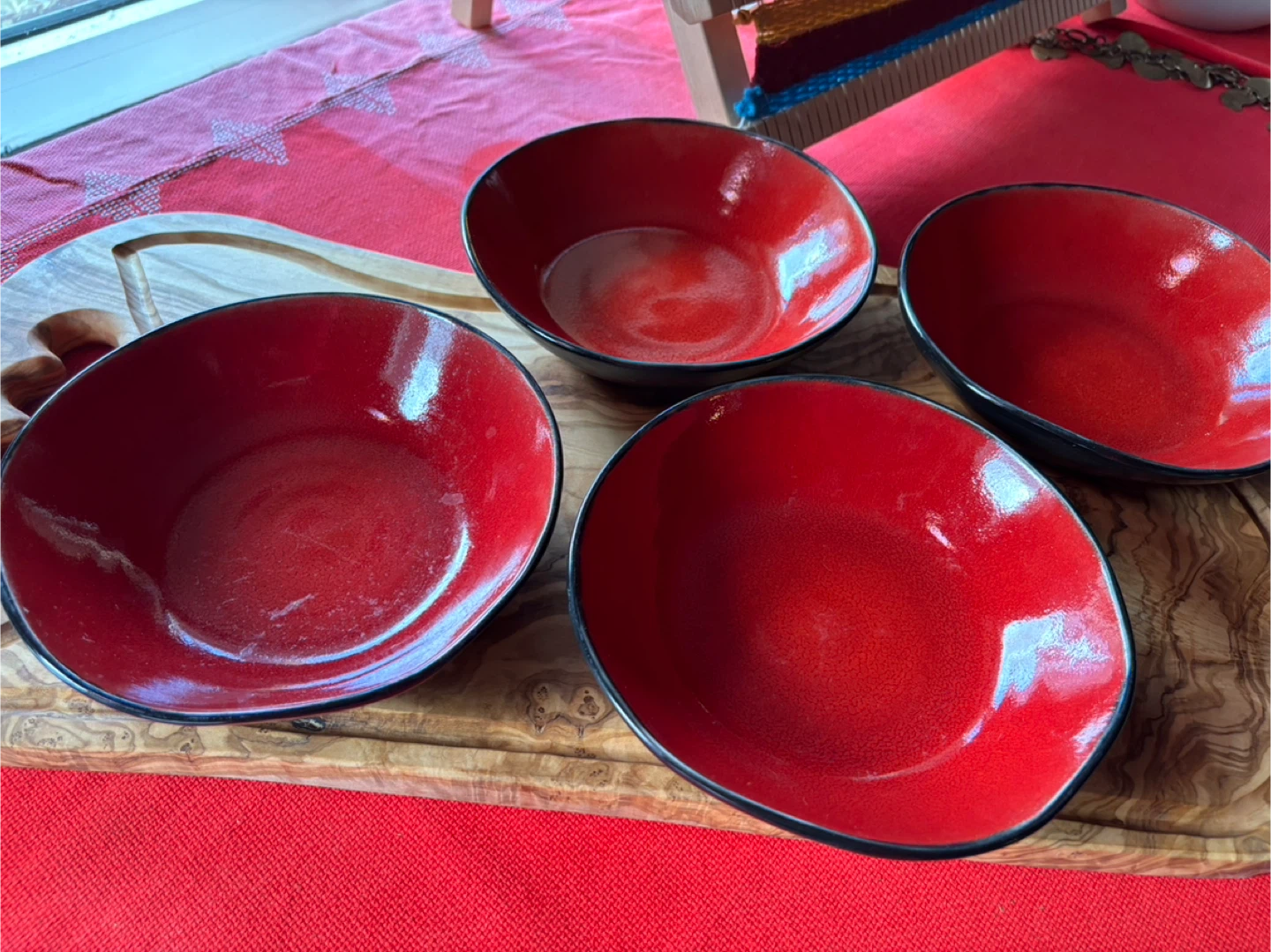 Set of 4 Red and Black Bowls - photo 3