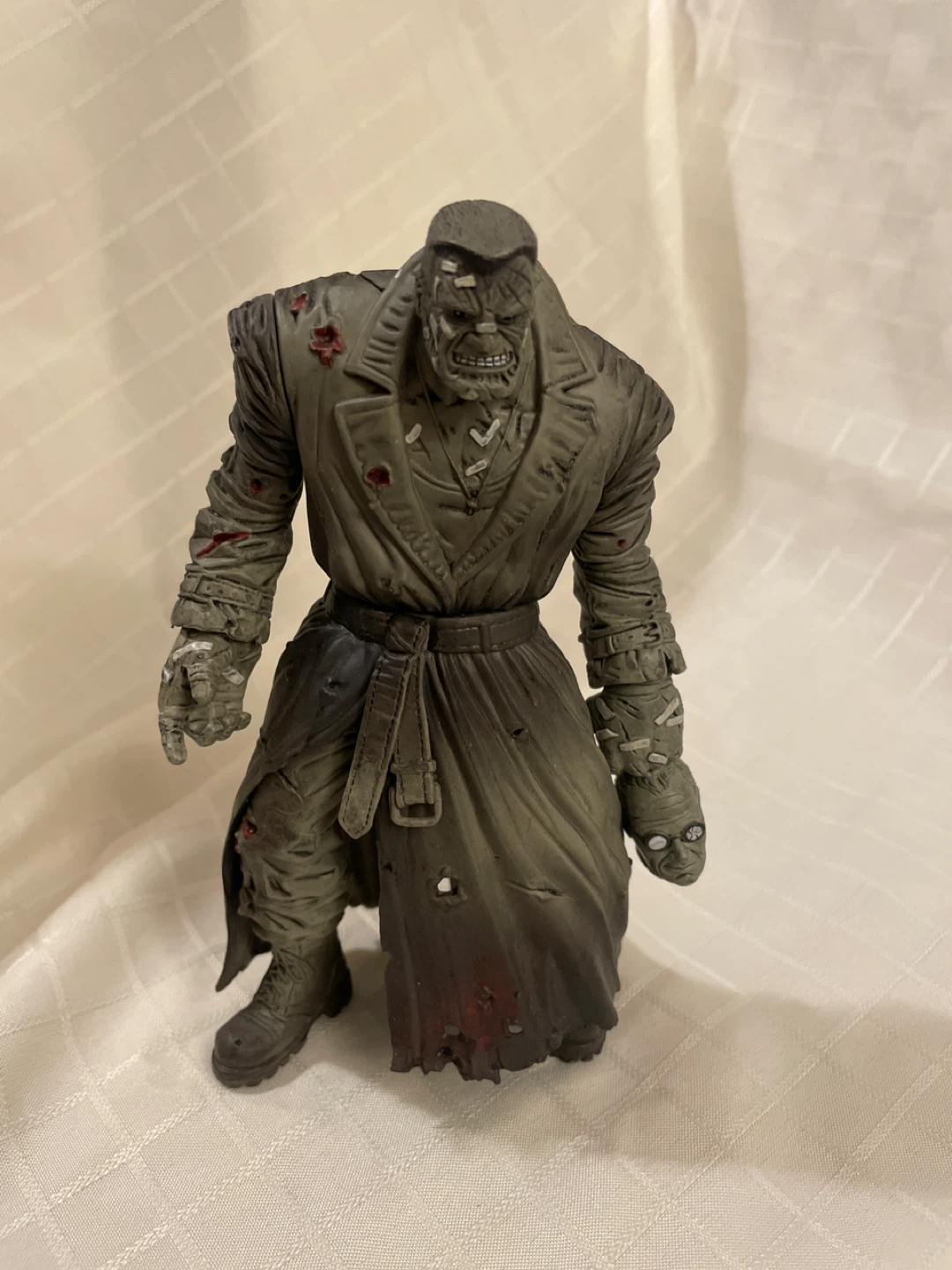 Frank Miller Sin City Marv Black and White McFarlane 1999 - photo 2