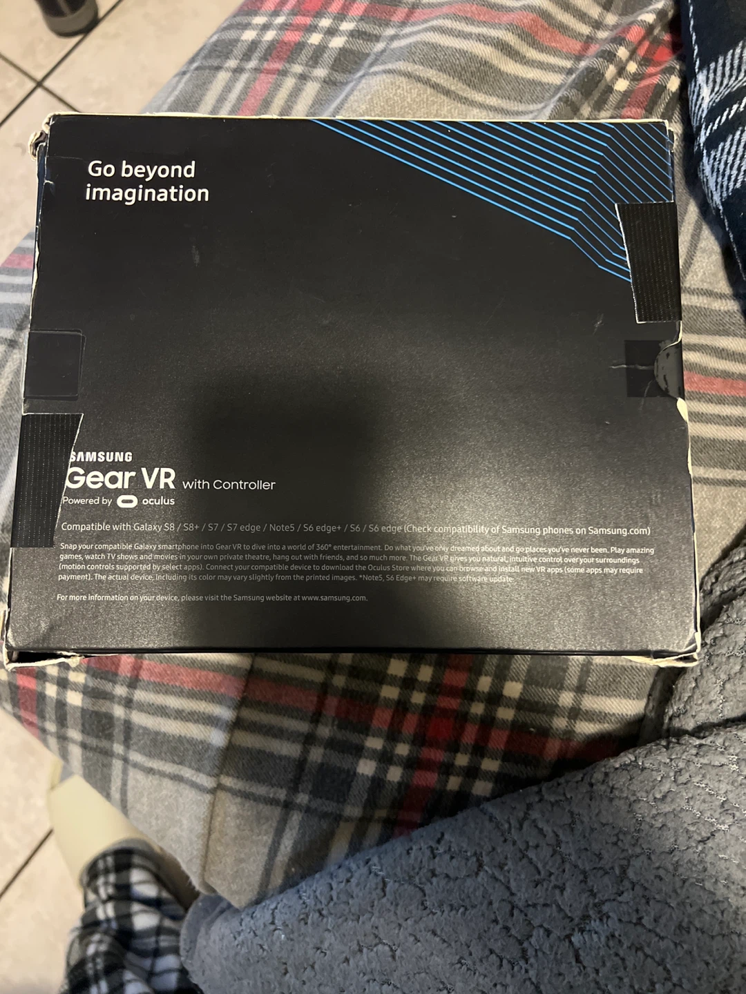 Samsung Gear VR with Controller - Like New! - photo 2
