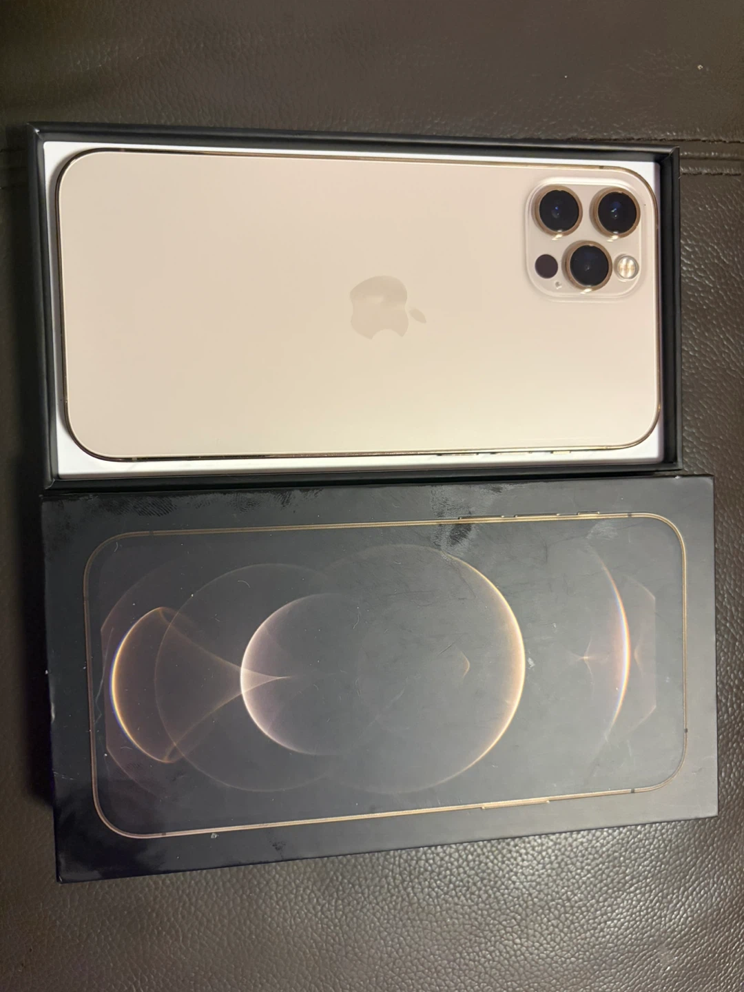 iPhone 12 Pro Gold with Case