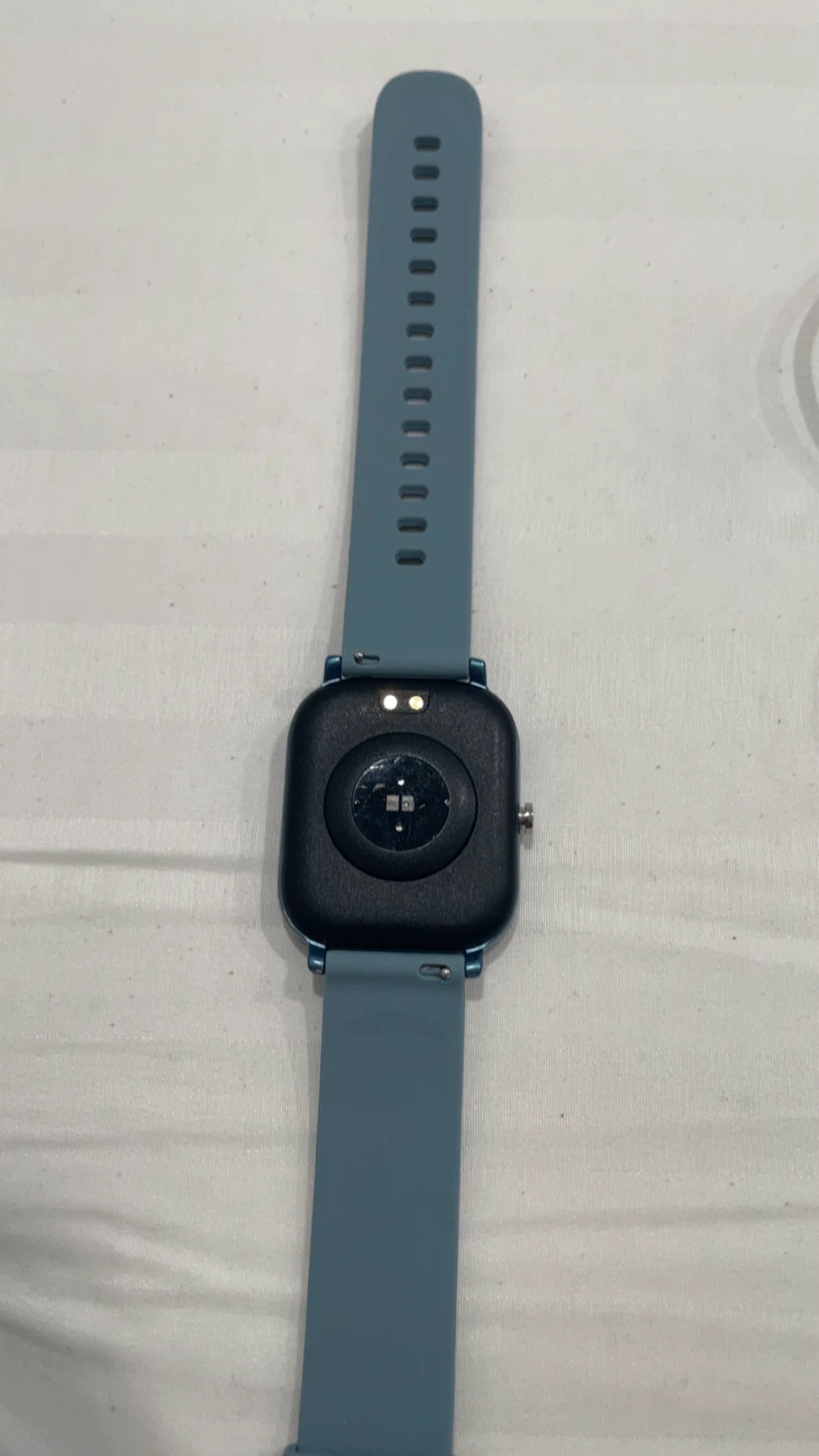 Blue Smartwatch with Charger - photo 2
