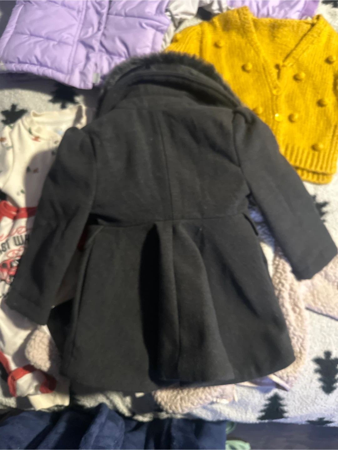 Rothschild Girls' Black Faux Fur Collar Coat - Size 4 - photo 4