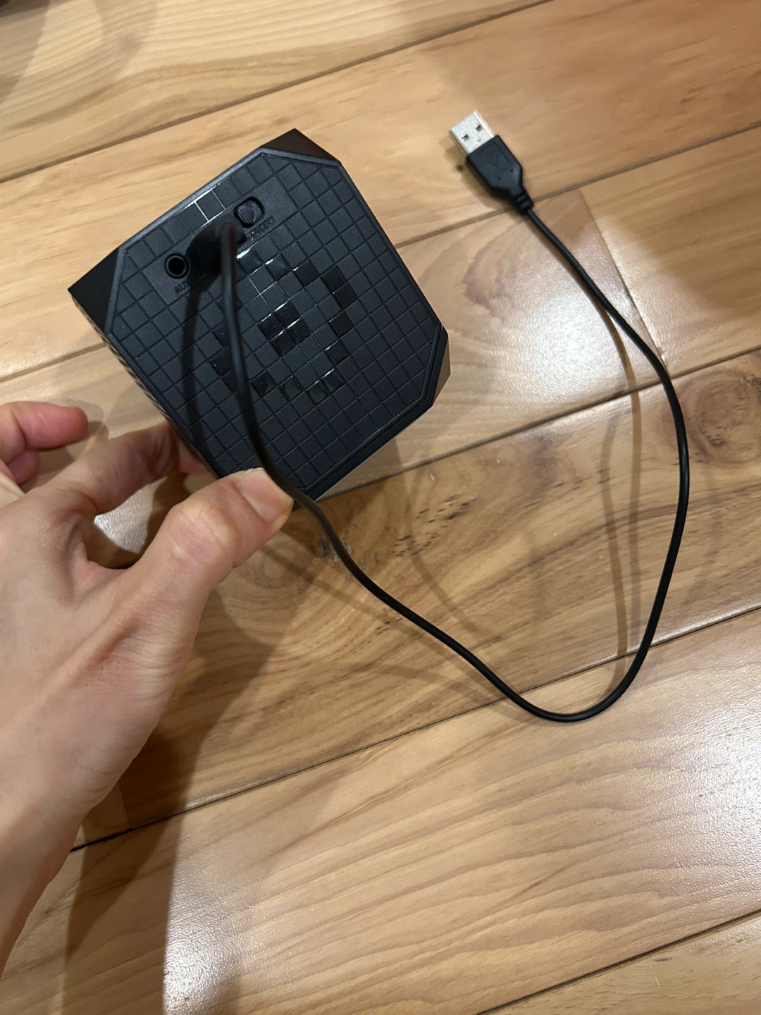 Black Cube Bluetooth Speaker - photo 3