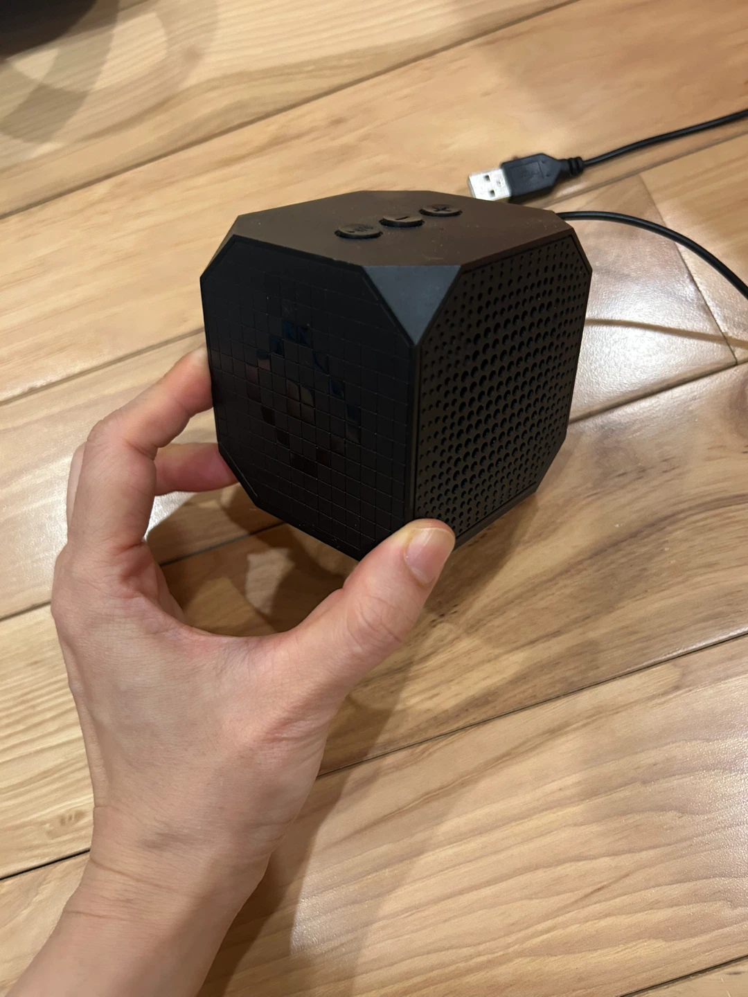 Black Cube Bluetooth Speaker - photo 2