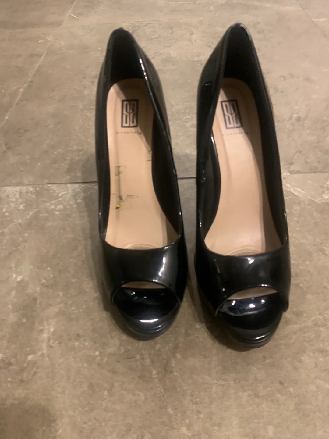 Elegant SE Signature Black Wedge Heels size 10 - photo 3