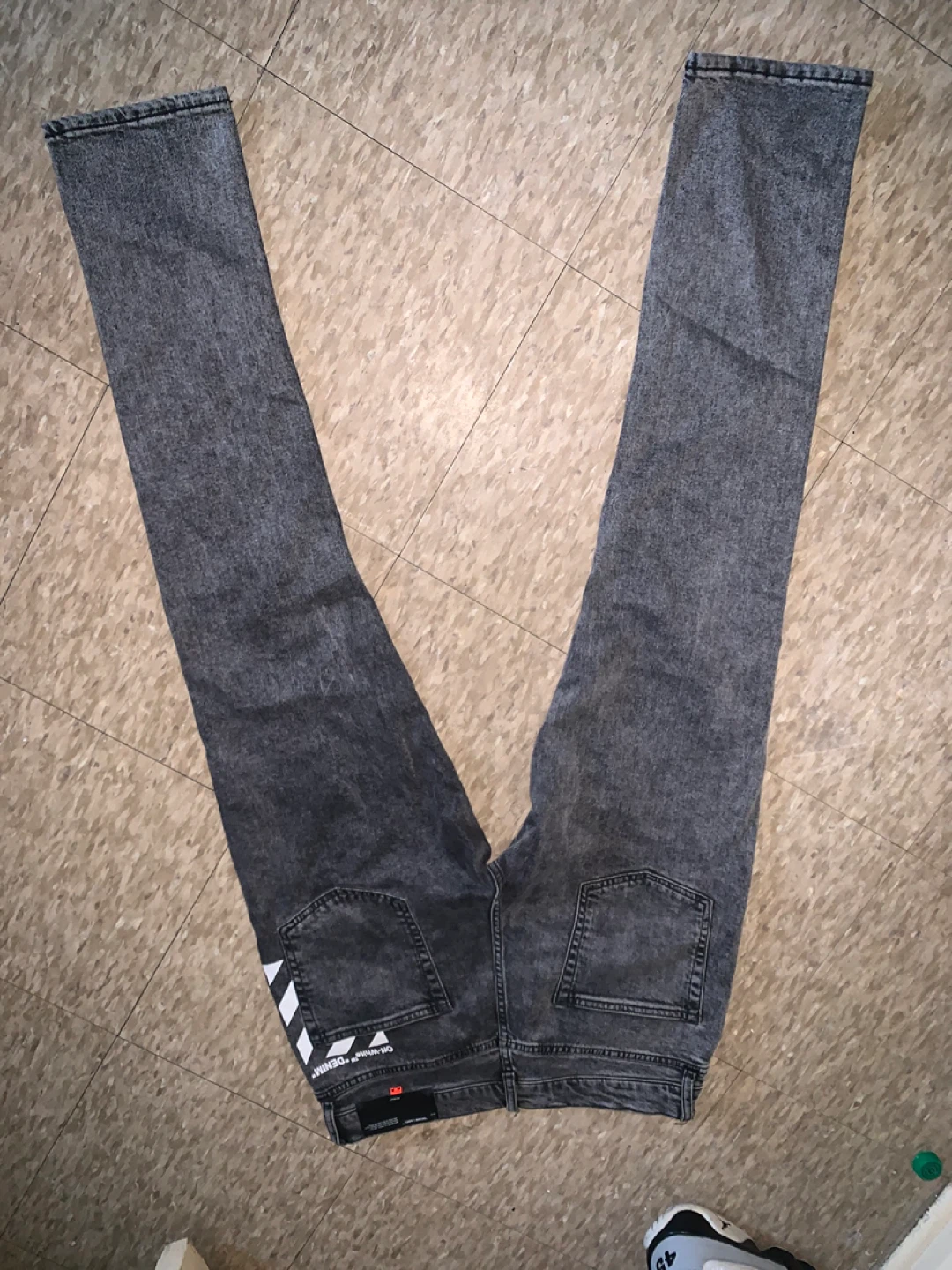 Off-White Denim Jeans - photo 2