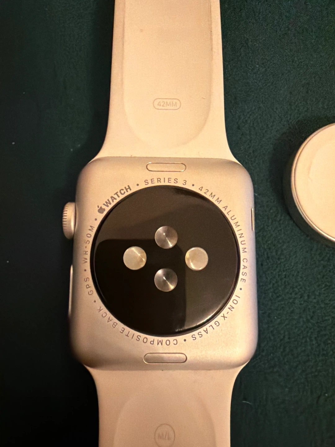 Apple Watch Series 3 42mm - photo 2