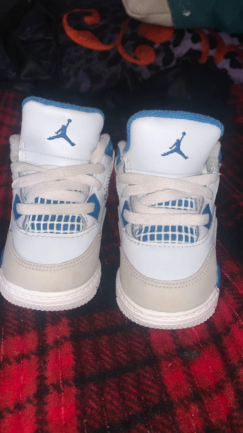 Nike Air Jordan 4 Toddler Shoes - Size 4 - photo 4
