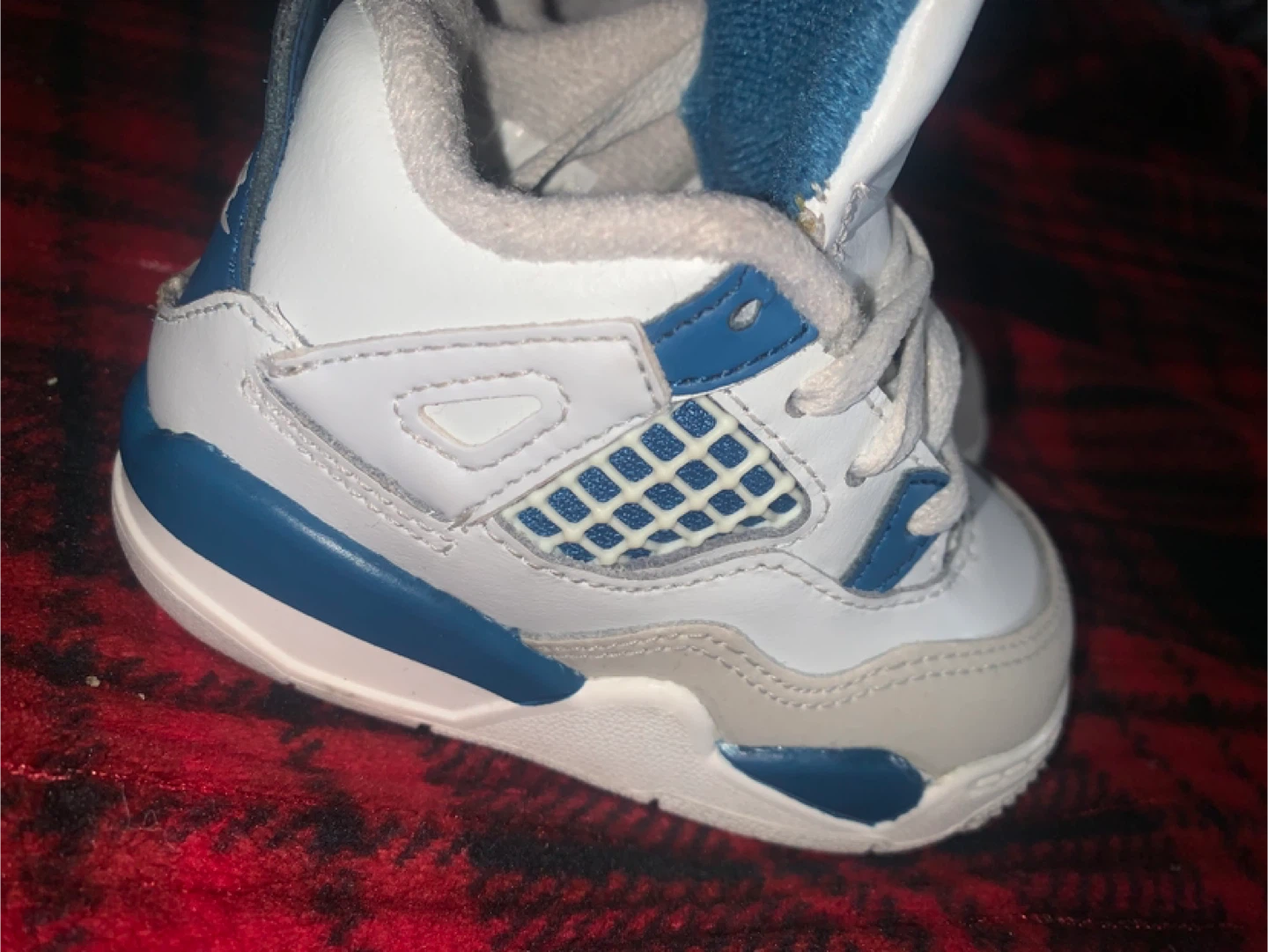 Nike Air Jordan 4 Toddler Shoes - Size 4 - photo 2