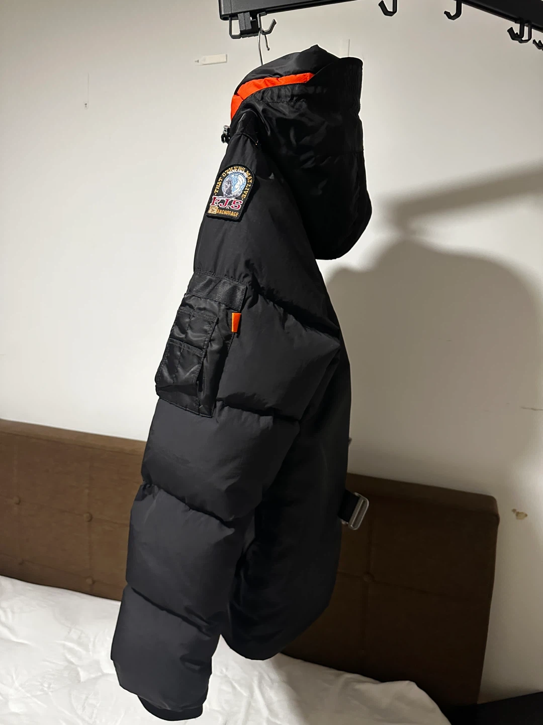 Parajumpers Black Vantage Down Jacket - Size L - photo 2