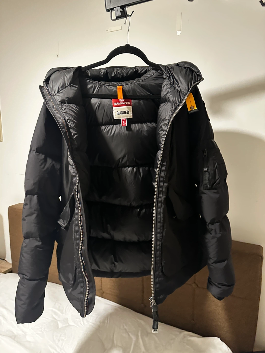 Parajumpers Black Vantage Down Jacket - Size L - photo 4