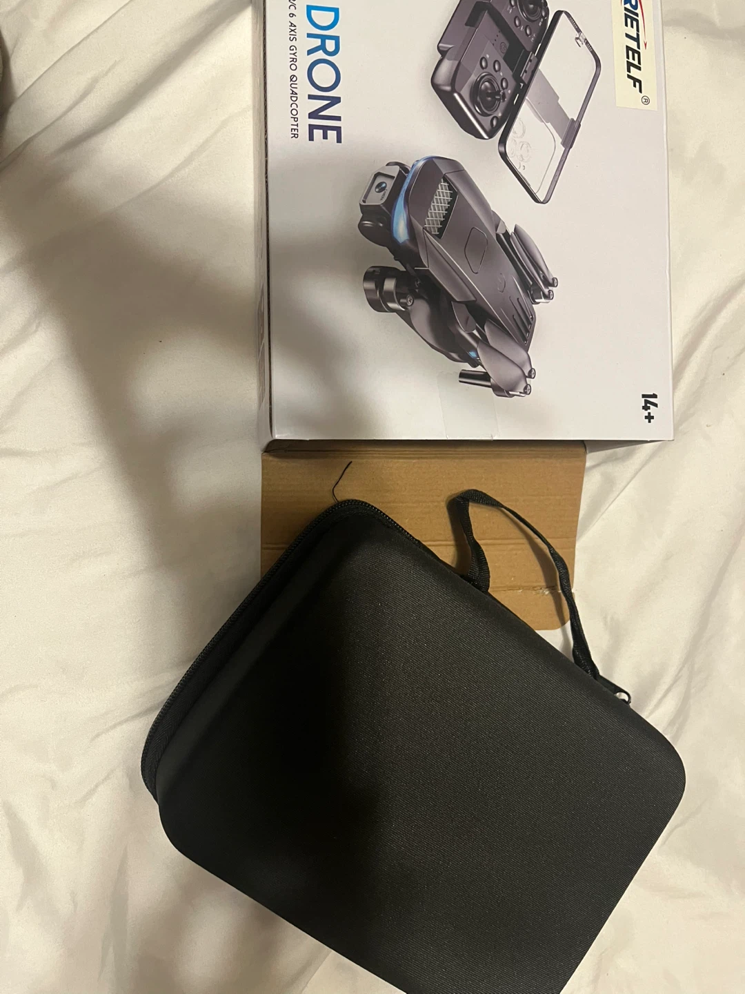B15 4K Foldable Drone - Like New! - photo 3