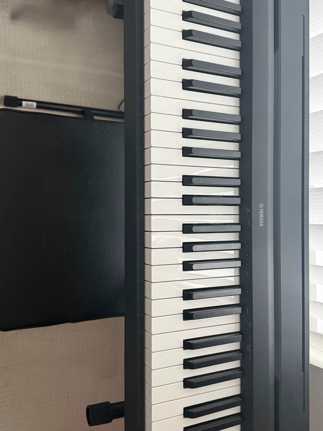 Yamaha P45B 88-Key Piano Set